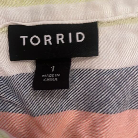 Torrid Multi Stripe Long Sleeve Button Down Shirt size 1 - Picture 6 of 8